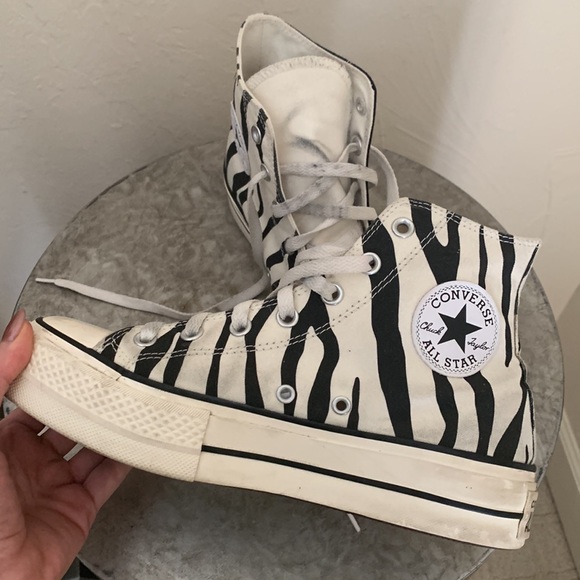 CONVERSE PLATFORM CHUCKS BLACK AND ZEBRA PRINT WOMENS 8.5 | MENS 6.5 - Picture 12 of 12